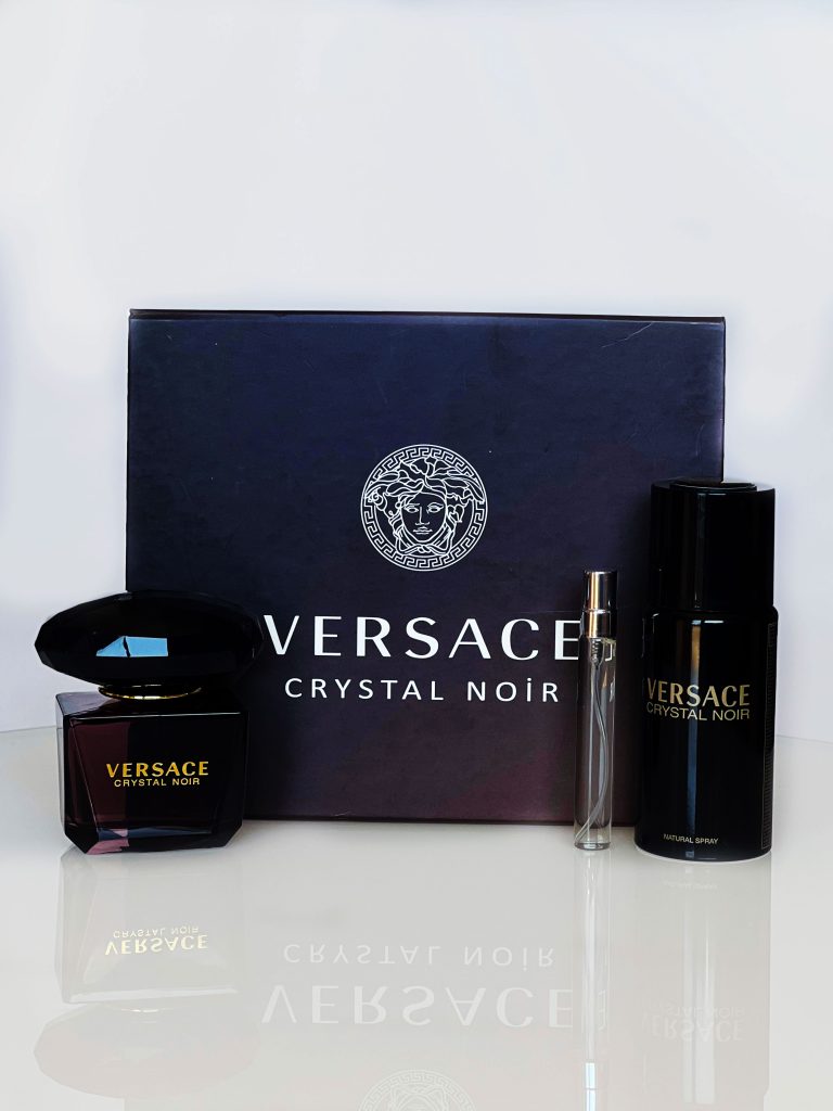 Подаръчен комплект Versace Crystal Noir- дамски